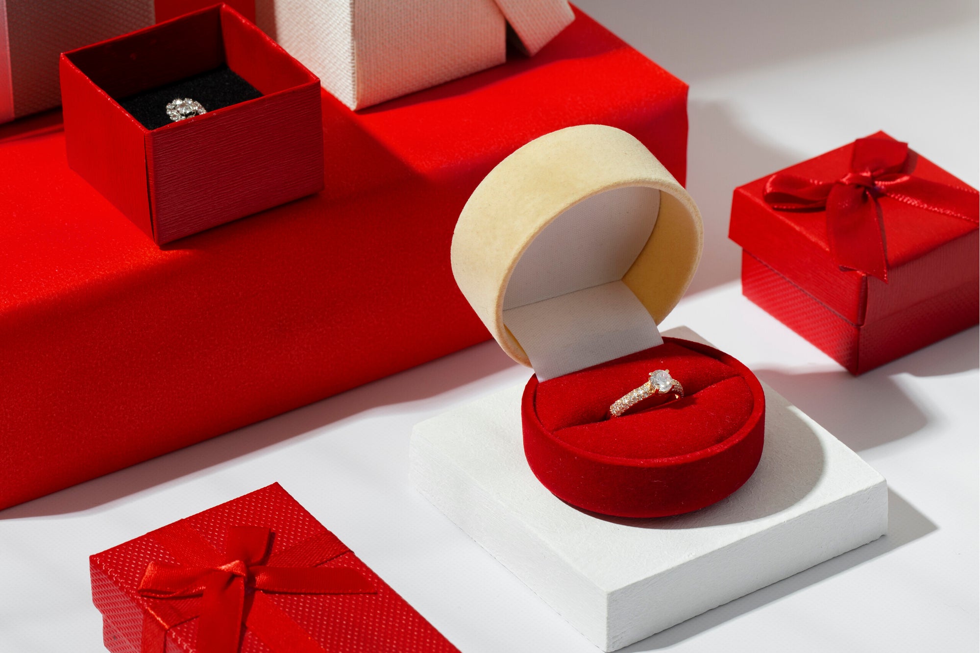 Leo's Jewellry