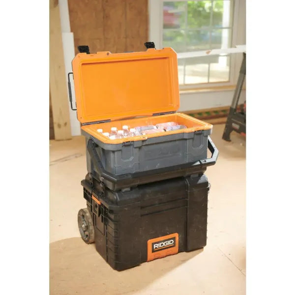 27Qt High-Impact Resin Cooler With Carry Handle