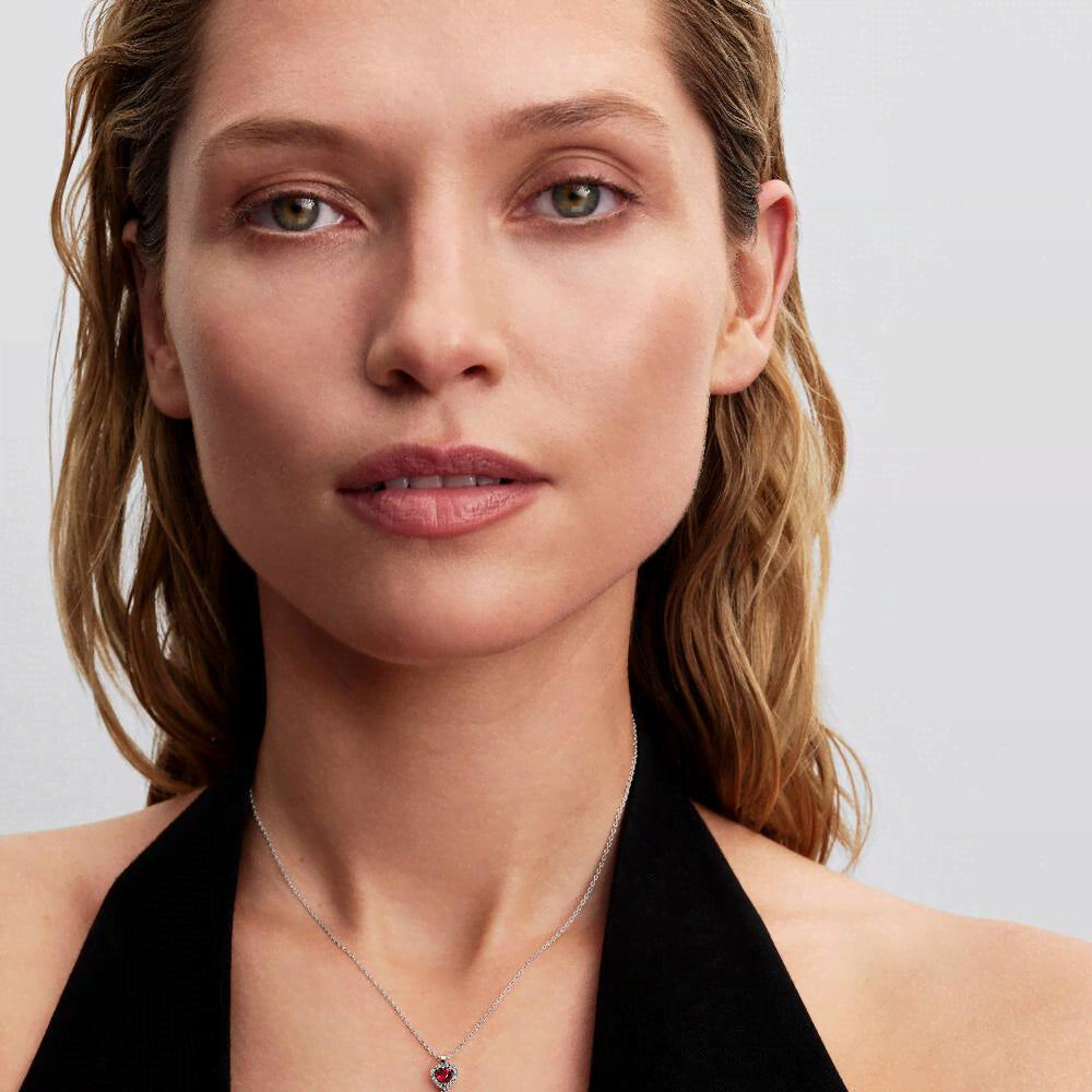 Elevated Heart Key Collier Necklace