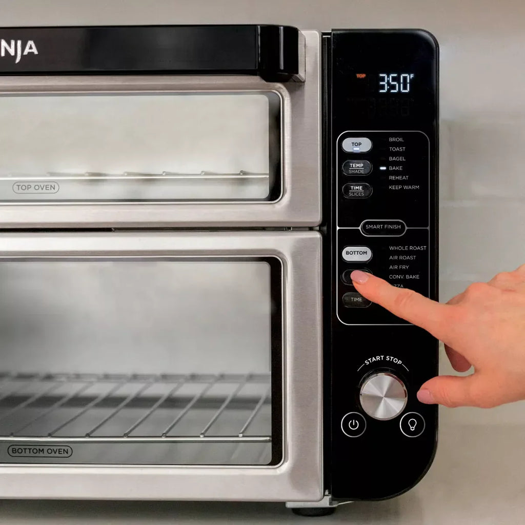 Ninja 12-in-1 Double Oven With FlexDoor, Rapid Top Oven, Convection And Air Fry Bottom Oven - DCT401