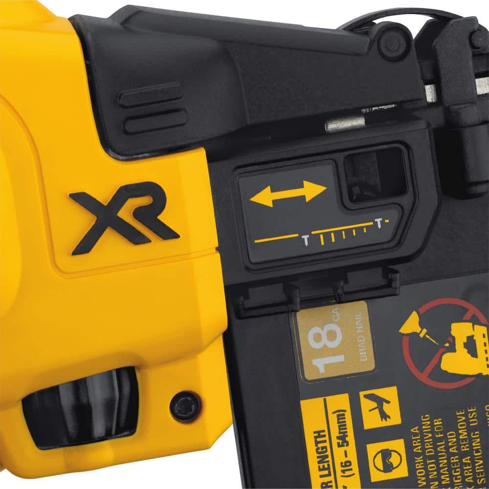 20V MAX XR Lithium-Ion Cordless 18-Gauge Brad Nailer - DCN680B