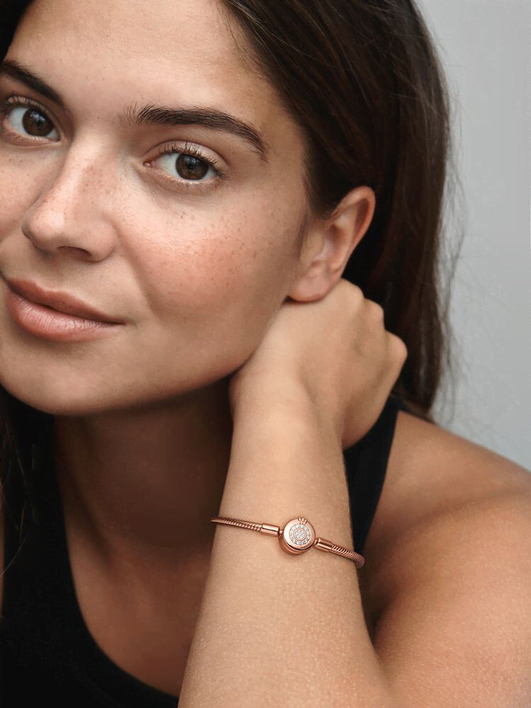 Pandora Moments Sparkling Crown O Snake Chain Bracelet