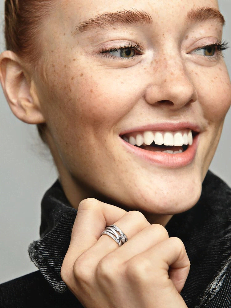 Sparkling & Polished Lines Ring