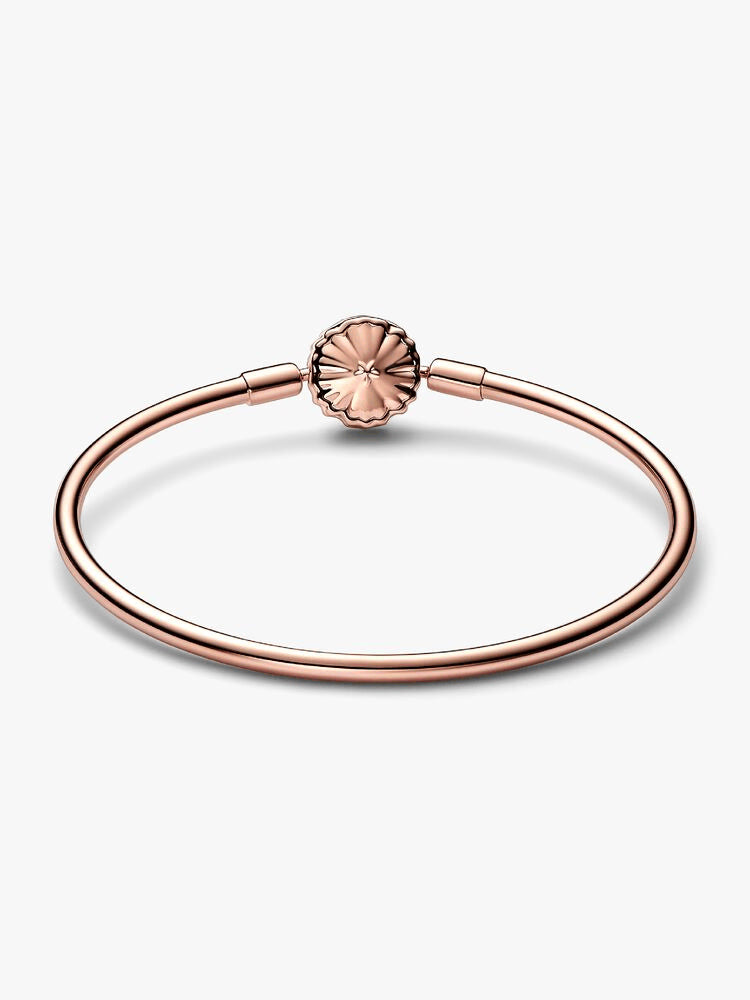 FINAL SALE - Pandora Moments Sparkling Snowflake Clasp Bangle