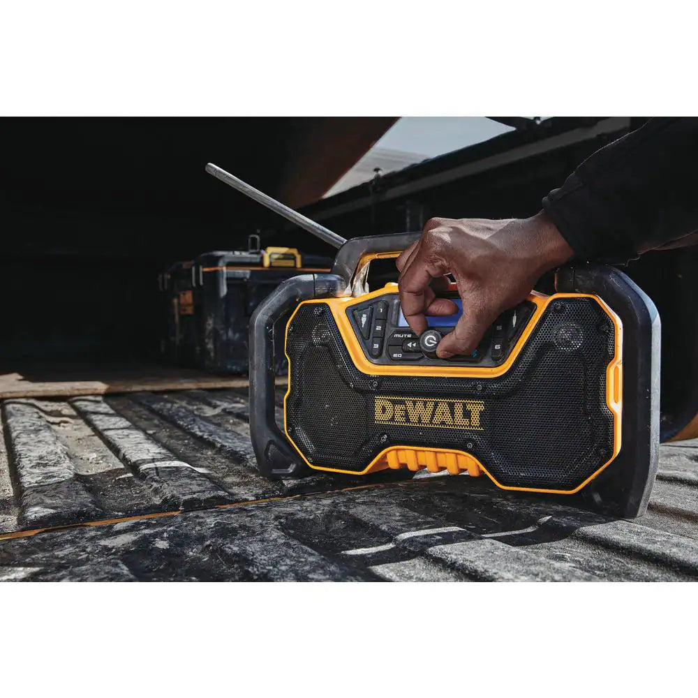 DCR028B 20-Volt MAX Compact Bluetooth Jobsite Radio - DCR028B