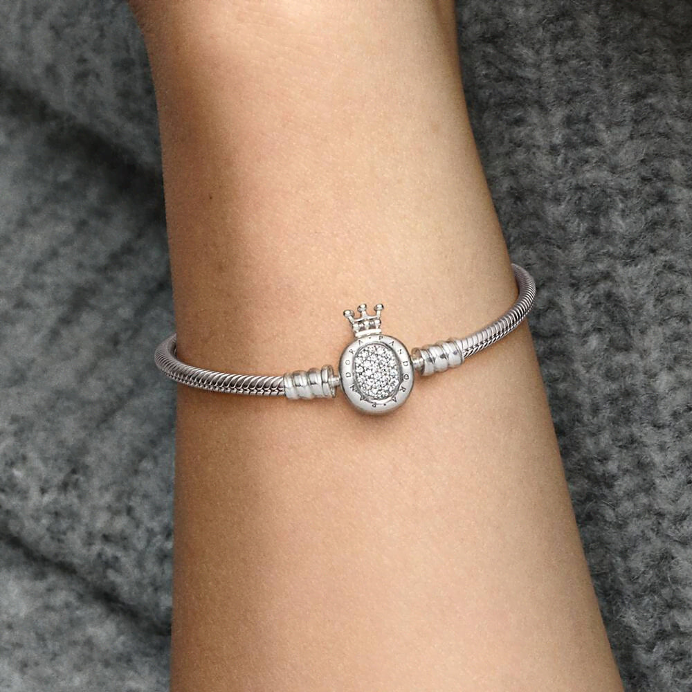 FINAL SALE - Pandora Moments Crown O Clasp Snake Chain Bracelet