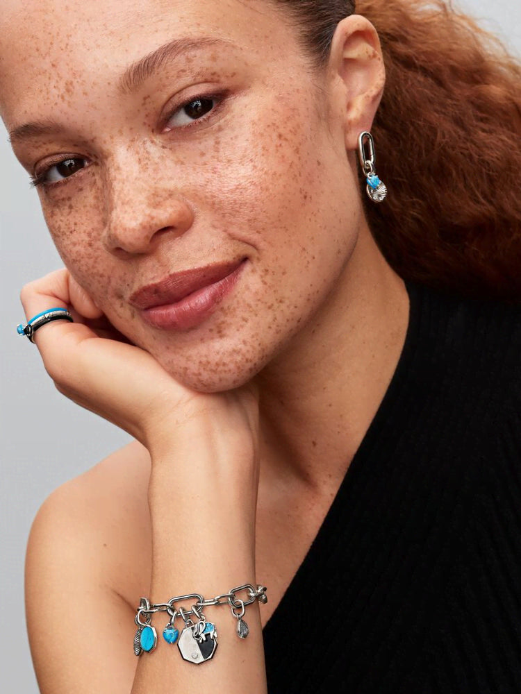 Openable Stud Earring
