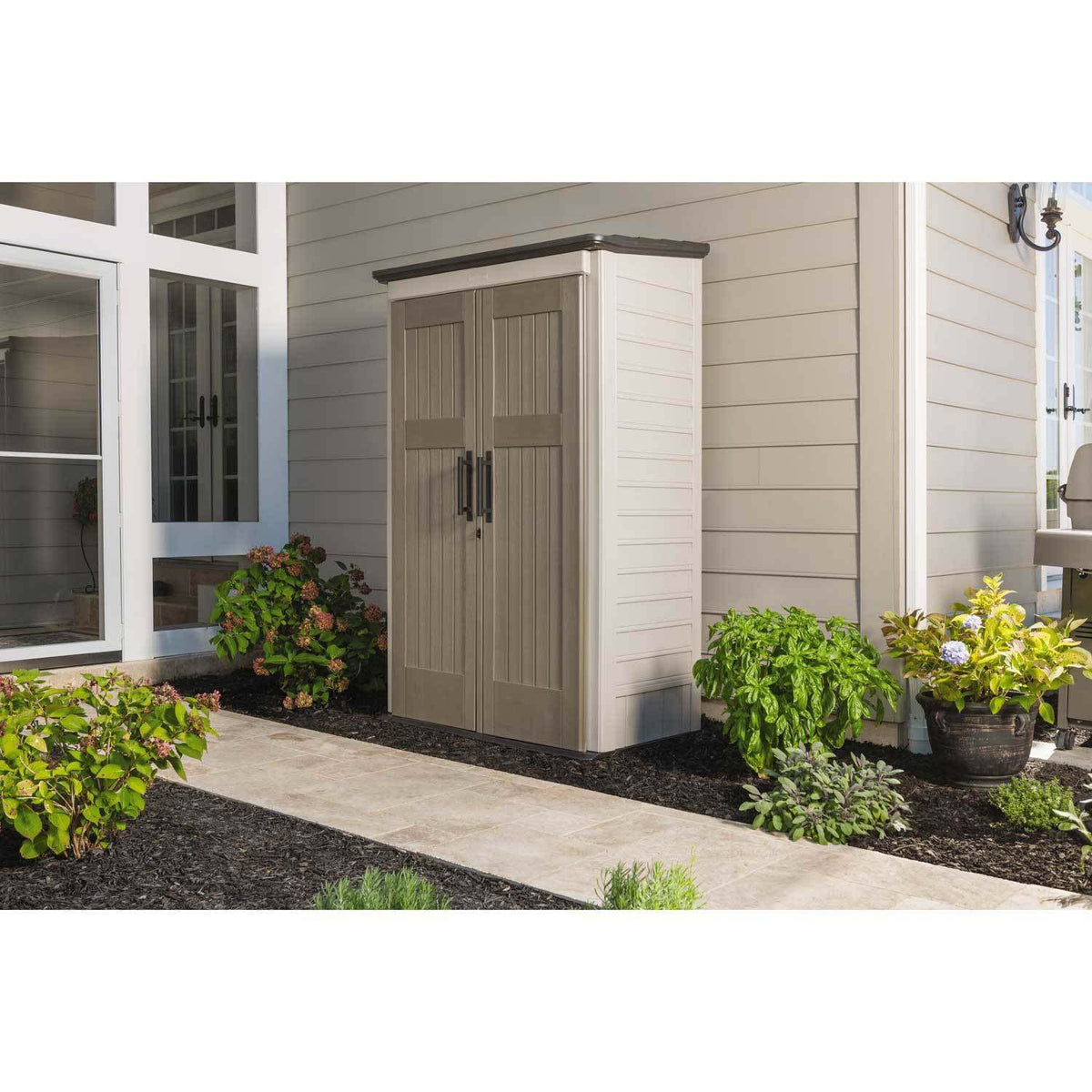 Rubbermaid Outdoor Storage Shed, 52 Cu. Ft., 52 in W x 31 in D x 81 in H - Lockable Double Doors