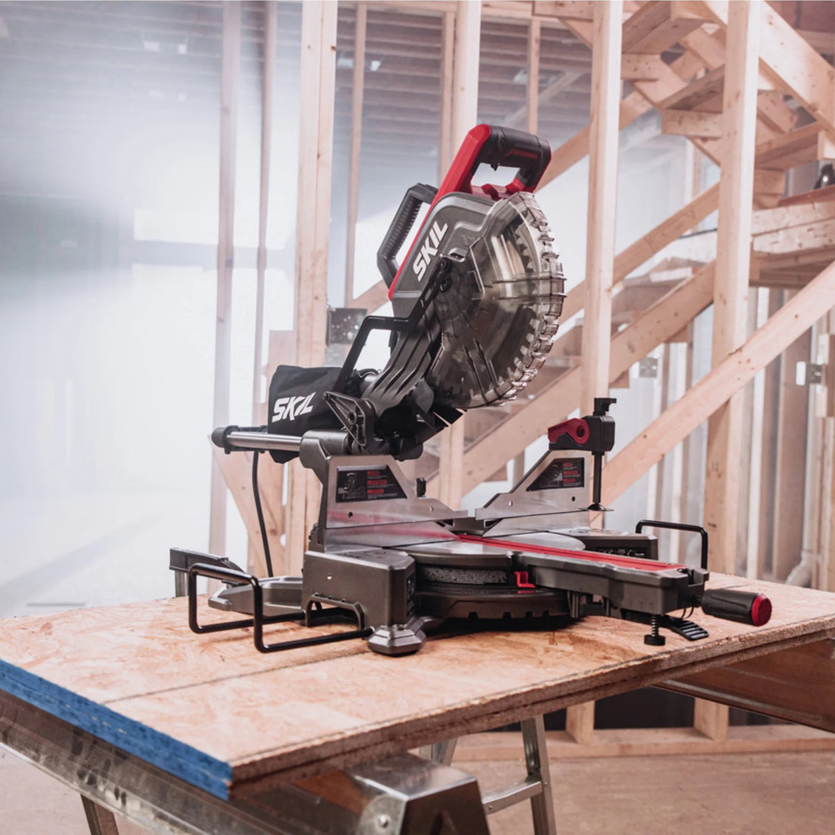 SKIL 15 Amp 10 in Corded Electric Dual Bevel Sliding Miter Saw