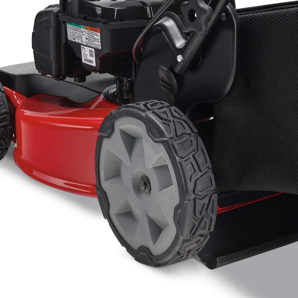 Toro 22 in. Recycler FWD Self-Propelled Gas Lawn Mower With Super Bagger - 21442