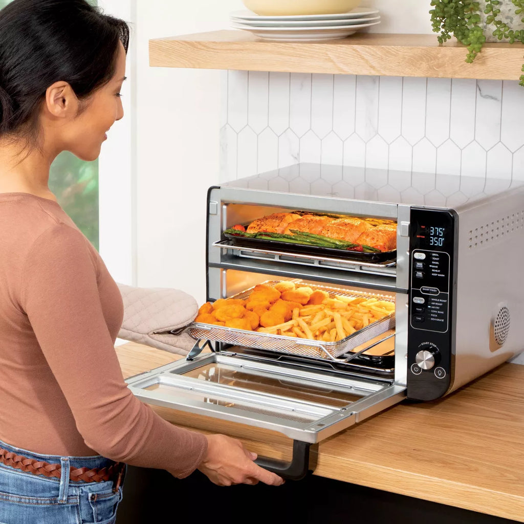 Ninja 12-in-1 Double Oven With FlexDoor, Rapid Top Oven, Convection And Air Fry Bottom Oven - DCT401