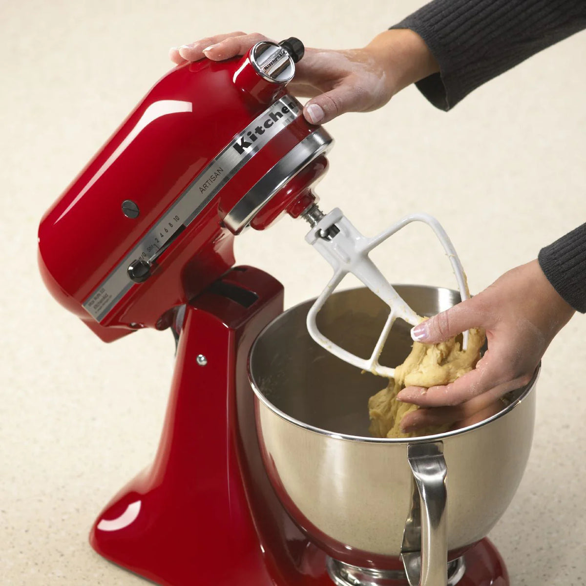 KitchenAid Stand Mixer 5 Qt Empire Red - Artisan