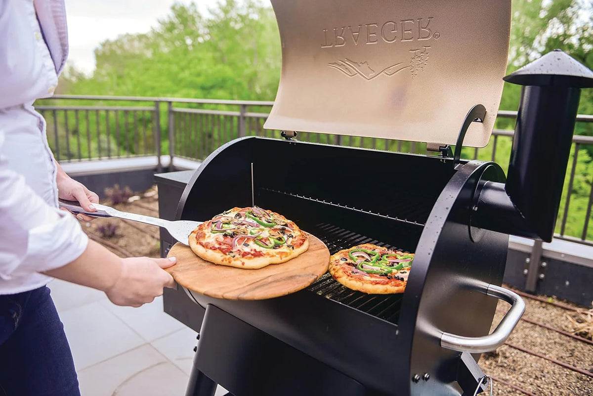Traeger Pro Series 22 Wood Pellet Grill And Smoker, Bronze - TFB57PZBO