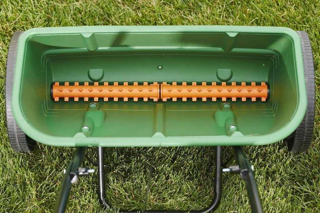 Scotts Lawn Drop Spreader - 56 cm (22 in) Spread Pattern