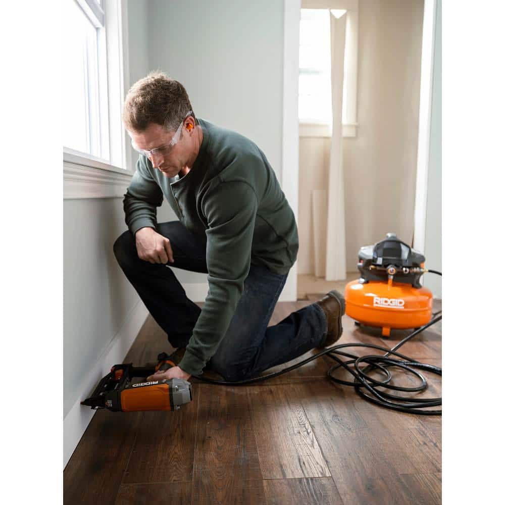 RIDGID 6 Gal. Portable Electric Pancake Air Compressor With 18GA Brad Nailer, 16GA Finish Nailer And 18GA Finish Stapler - R69603FK