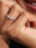 Sparkling Bow Ring