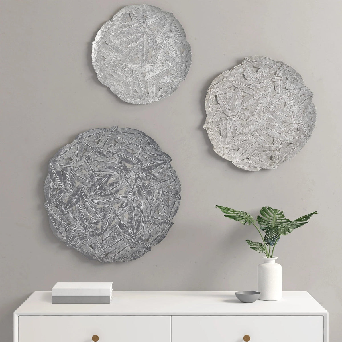 Textured Feather 3-Piece Metal Disc Wall Decor Set - 20in, 17.25in, 14.25in