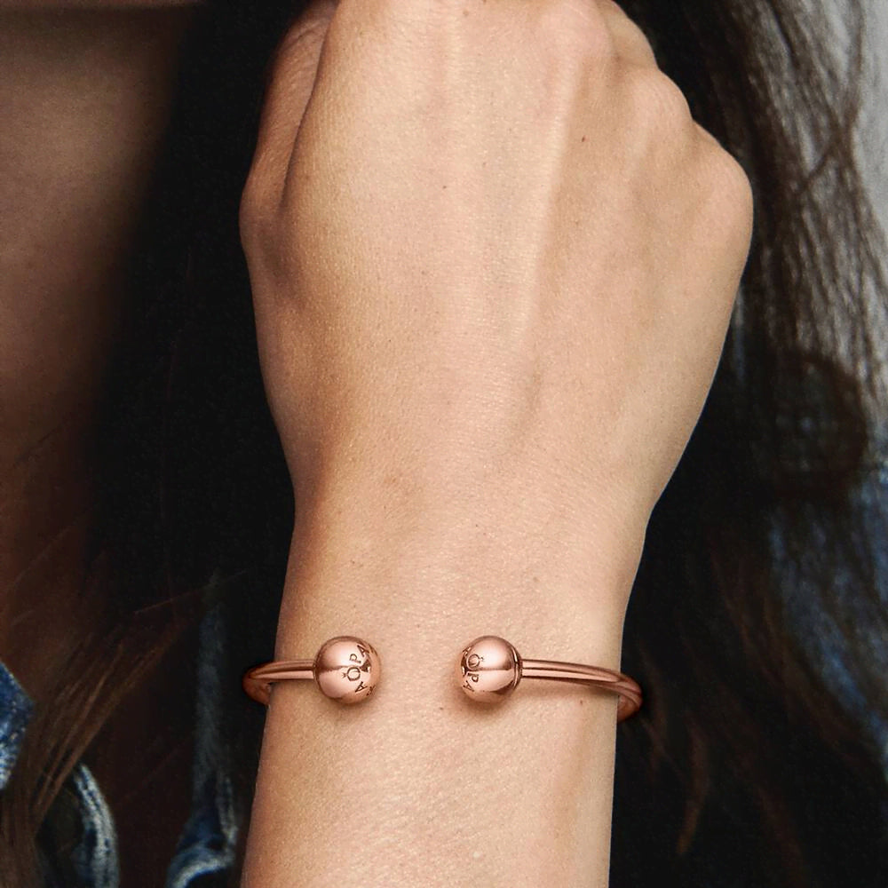 FINAL SALE - Pandora Moments Open Bangle