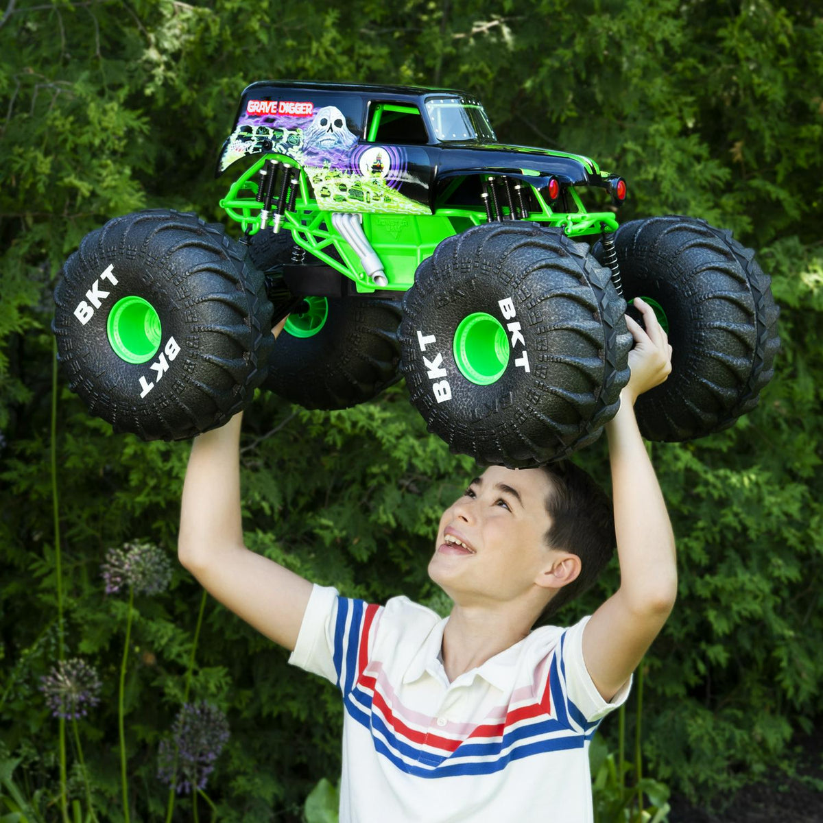 Monster Jam Mega Grave Digger All-Terrain Remote Control Monster Truck With Lights, 1:6 Scale - 6046197