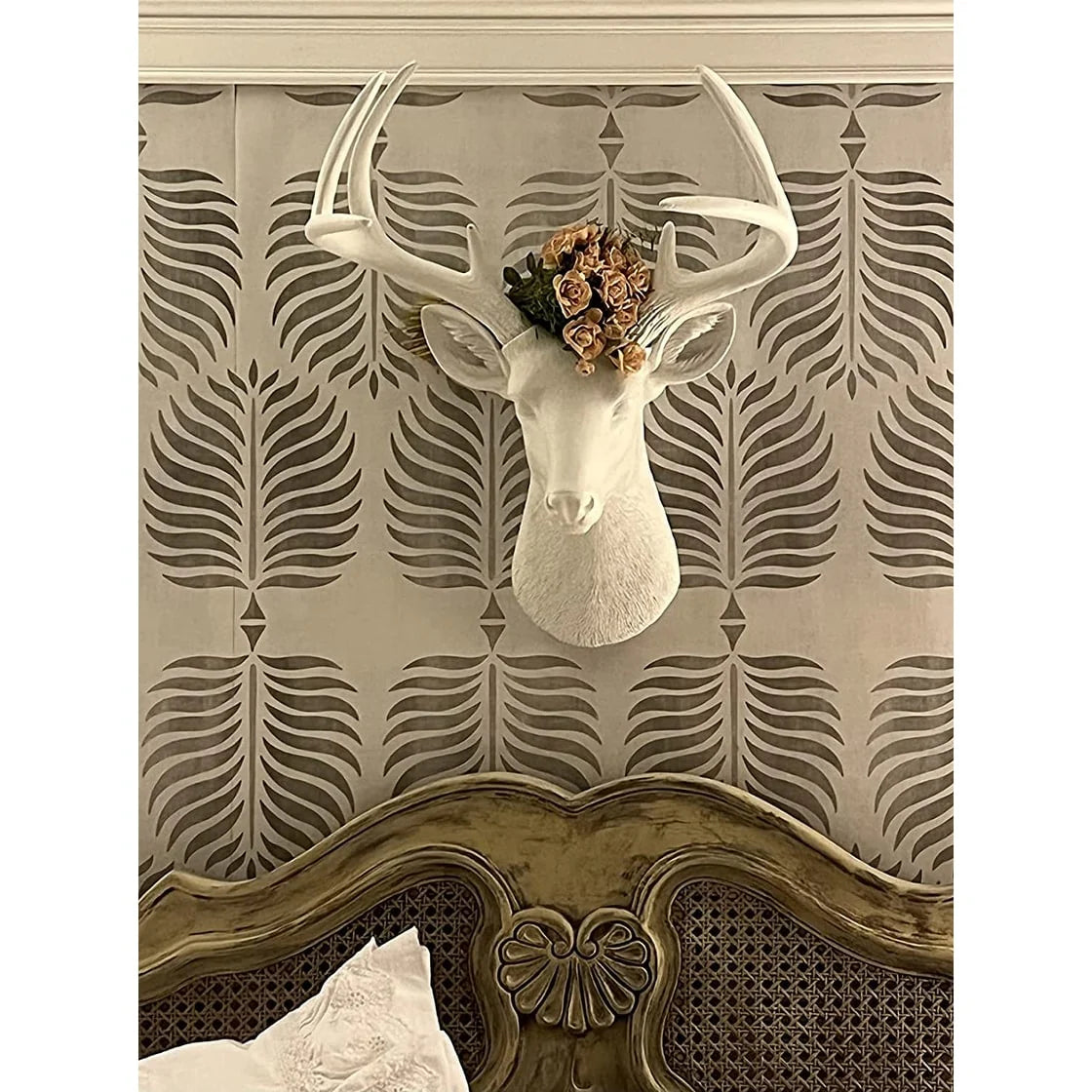 White Resin Deer Head Wall Decor With Antlers - Mini / Large