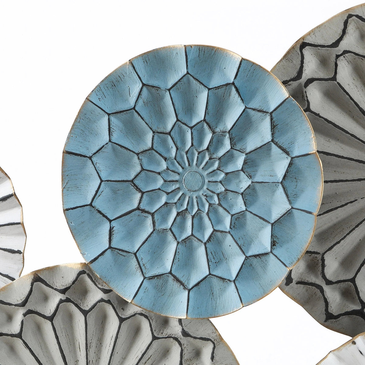 Metal Floral Wall Decor, 24.8 in H x 48.03 in W x 2.56 in D, Blue White Gray
