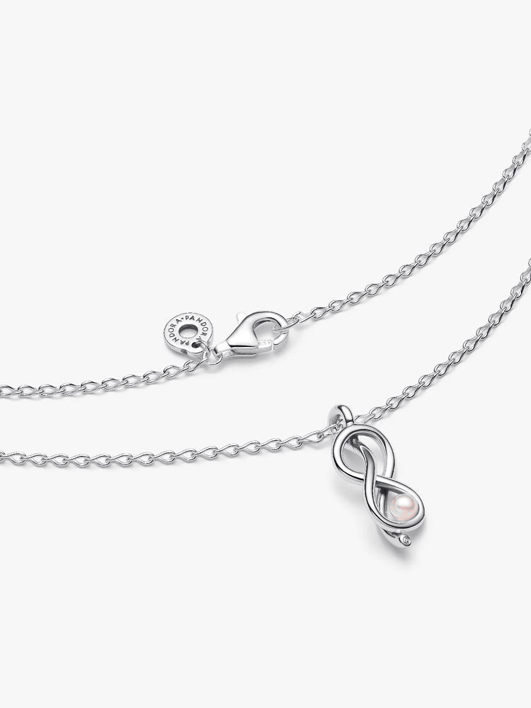 Infinity Knot Collier Necklace
