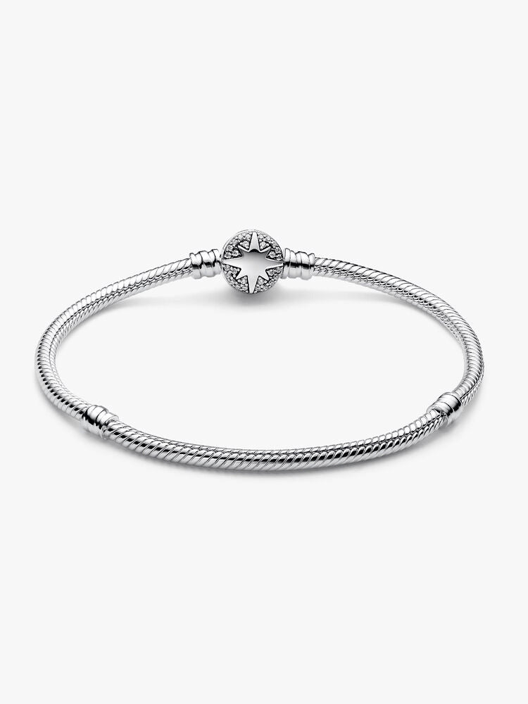 North Star Clasp Snake Chain Bracelet