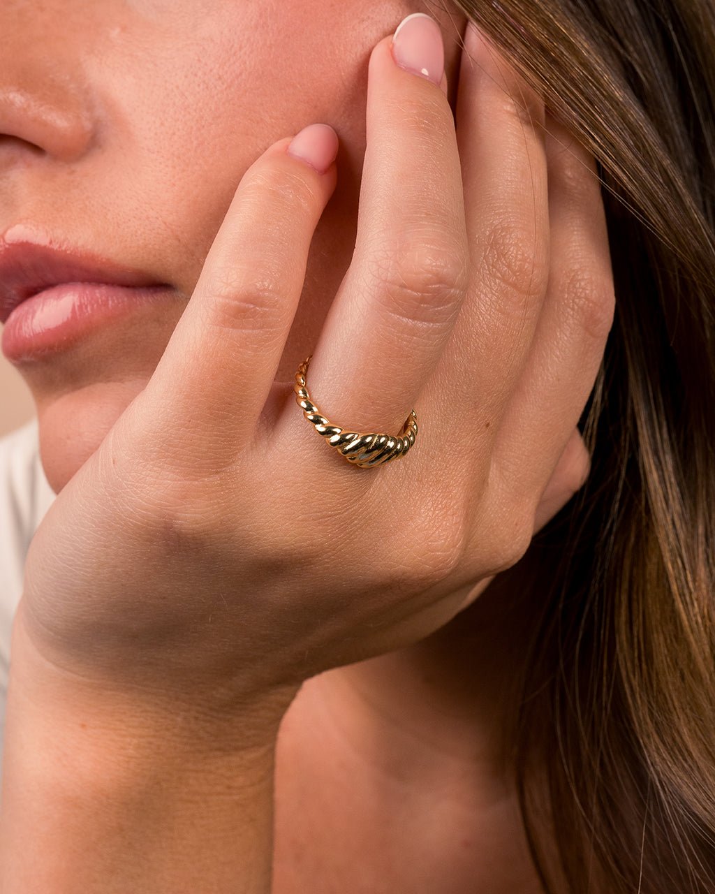 Paula Ribbed Ring - view 3