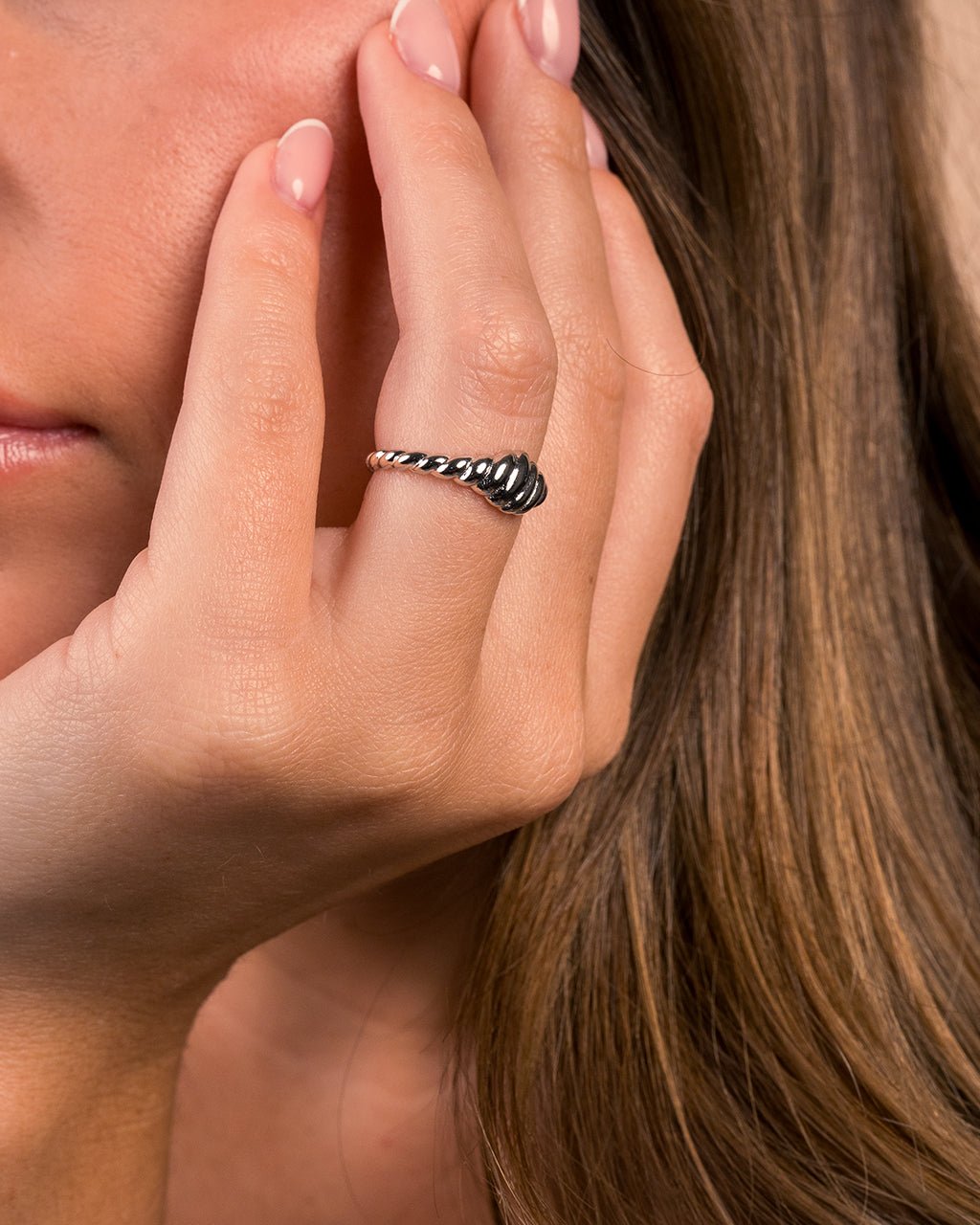 Paula Ribbed Ring - view 2