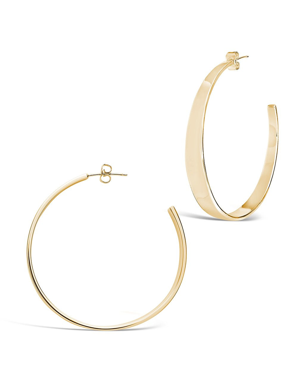Graduating Hoop Earrings in Gold