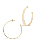 Graduating Hoop Earrings in Gold