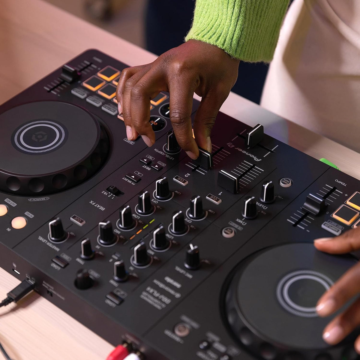DJ 2-Deck Controller - Graphite - graphite811293