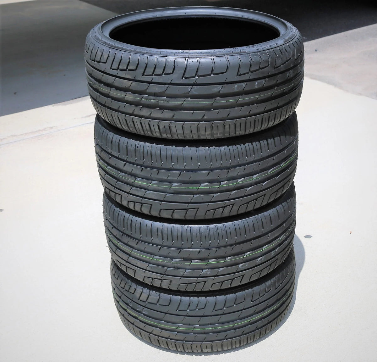 Forceum High-Performance All-Season Tires 245/40R20 99Y XL, Pair - Octa