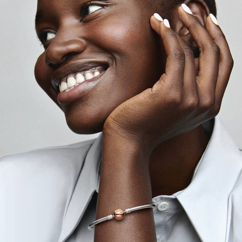 FINAL SALE - Pandora Moments Bangle