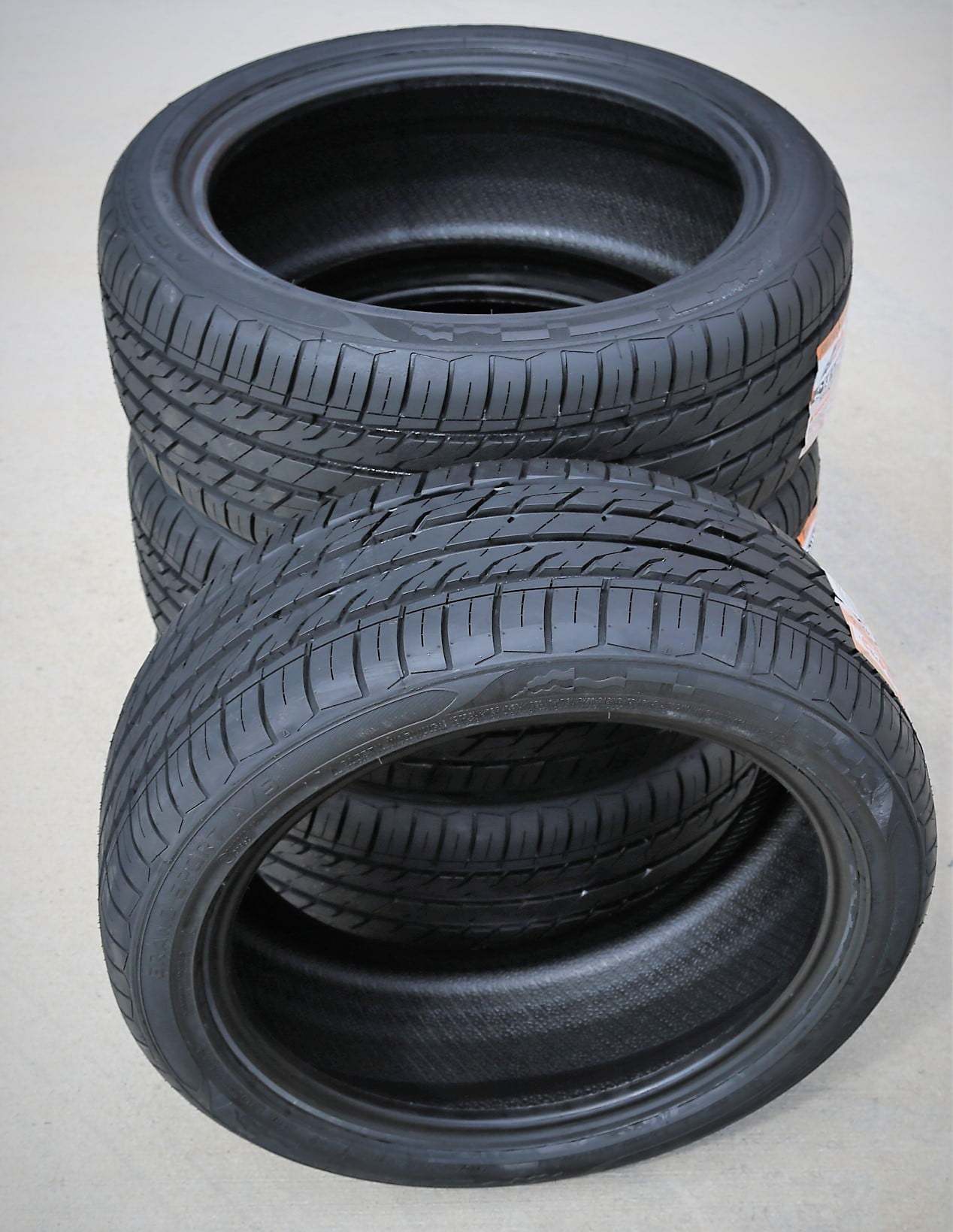 arroyo-grand-sport-a-s-all-season-tire-22545zr18-95w-xl-for-cars-suvs-5439