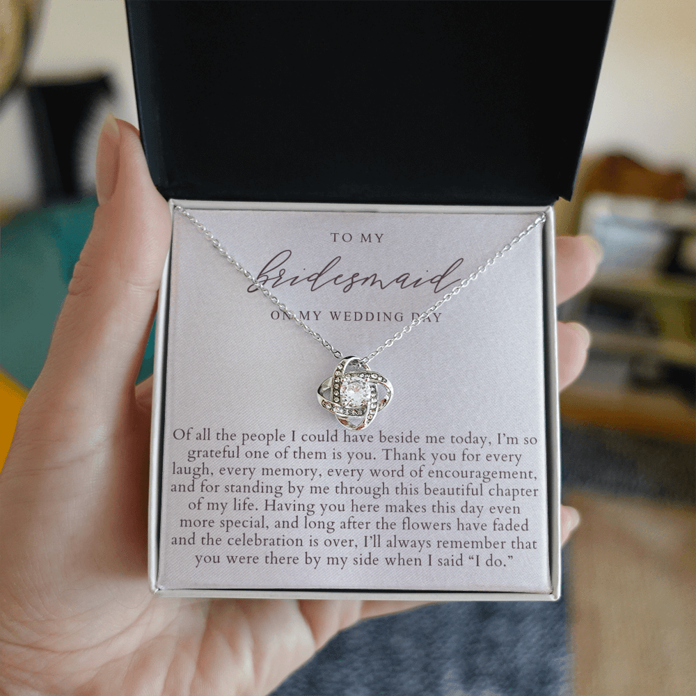 Bridesmaid Wedding Day Necklace | Elegant Pearlescence