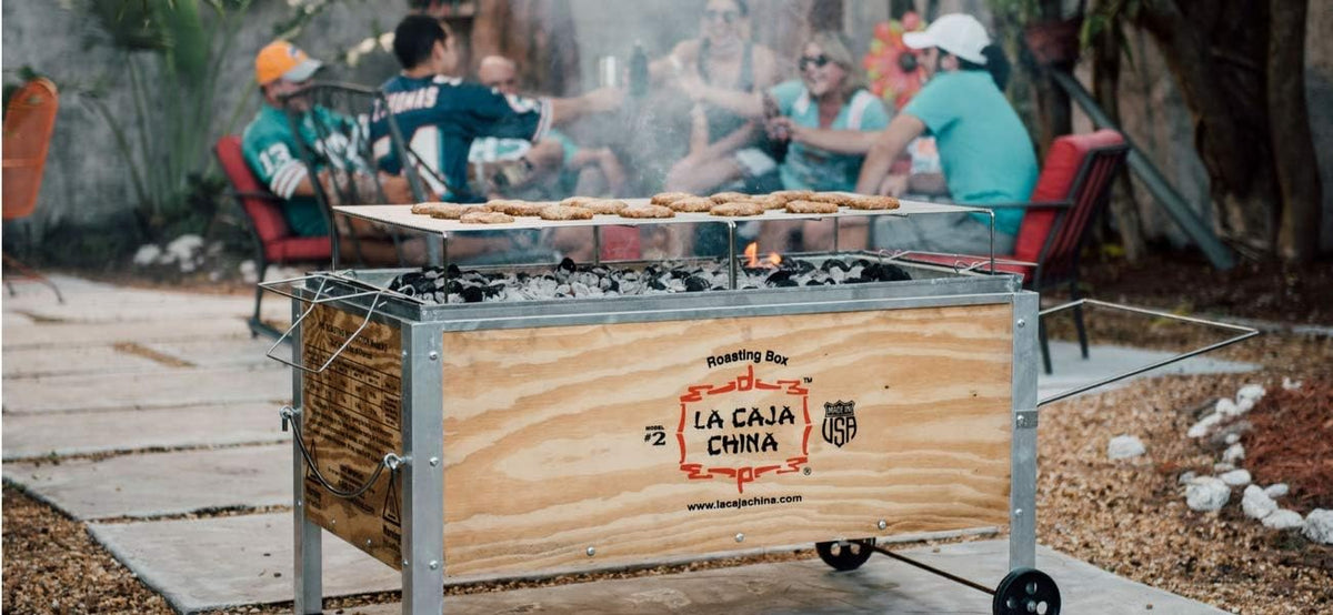 LA CAJA CHINA Pig Roaster, 100 LB Capacity, 48in L x 24in W x 24in H - Model #2