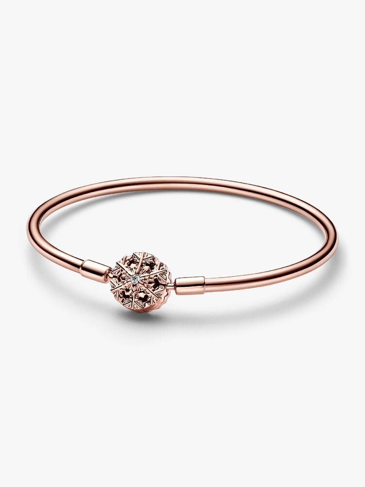 FINAL SALE - Pandora Moments Sparkling Snowflake Clasp Bangle