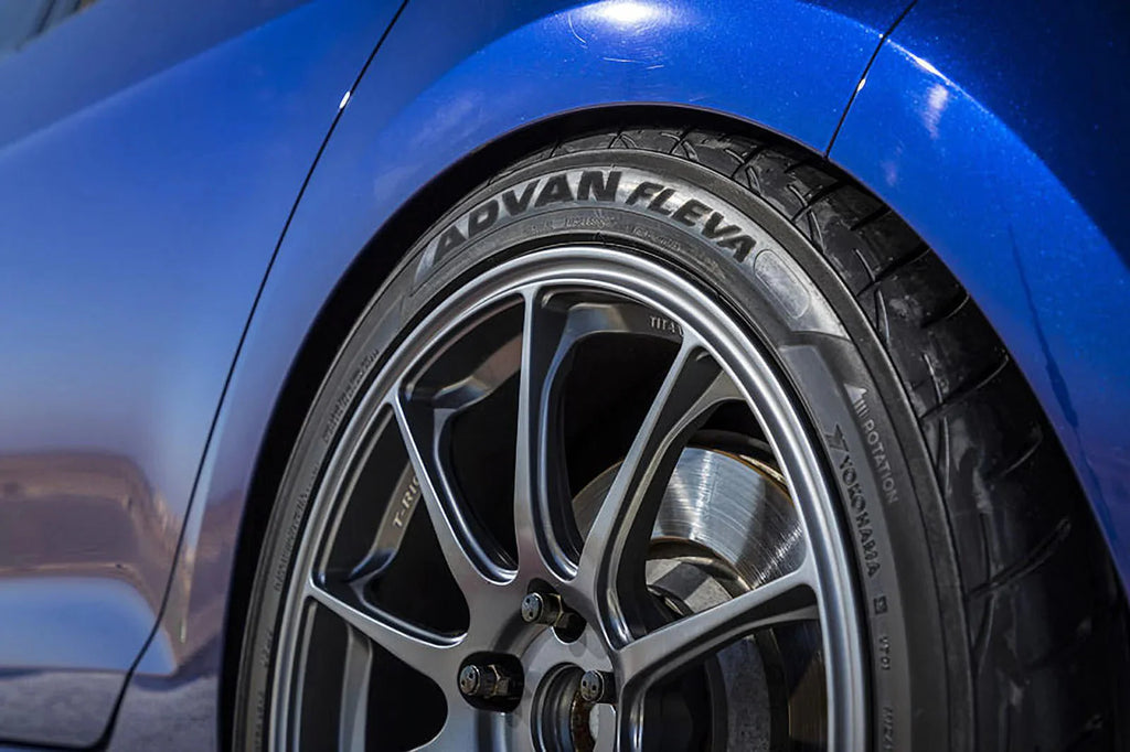 Yokohama Advan Fleva V701 Performance Tire 185/55R15 82V - V701