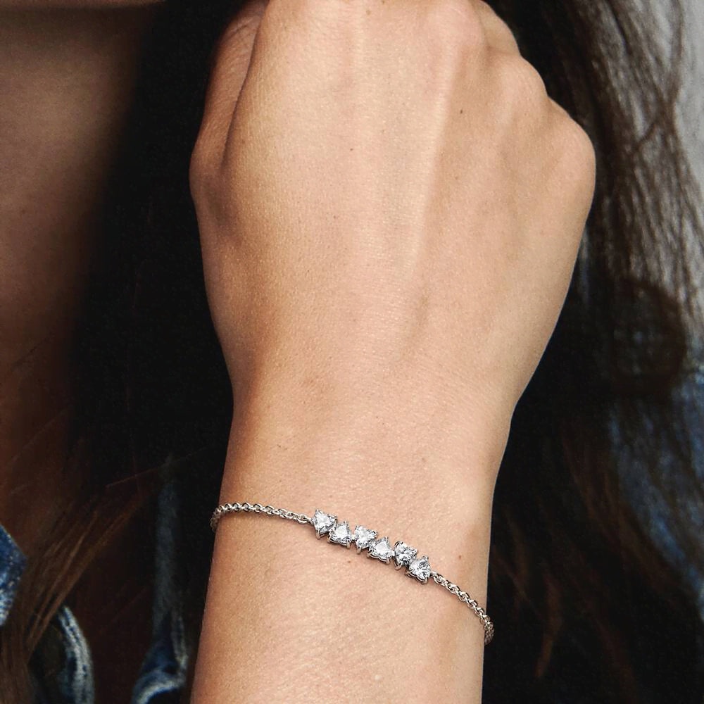 FINAL SALE - Sparkling Endless Hearts Chain Bracelet