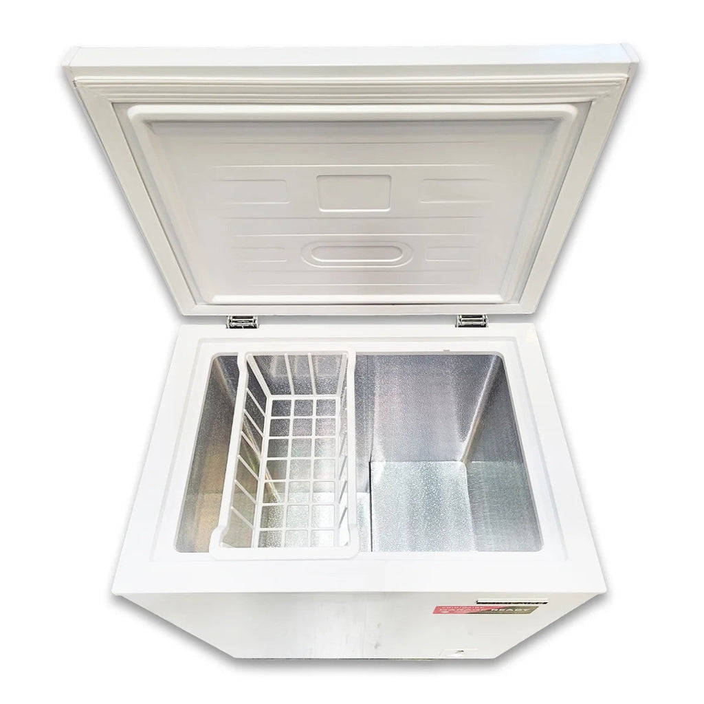 Frigidaire 3.5 Cu. Ft. Garage Ready Chest Freezer, White - EFRF3003