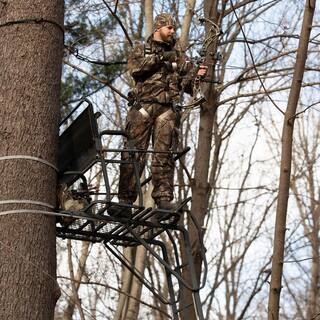 Lockdown 21 ft 2-Man Ladder Treestand - LD202E