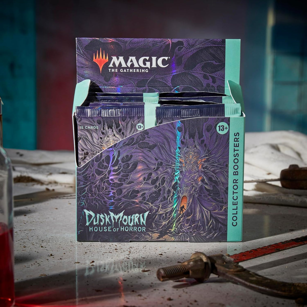 Magic: The Gathering Duskmourn: House Of Horror Collector Booster Box, 12 Packs, 15 Cards Each - D34460000