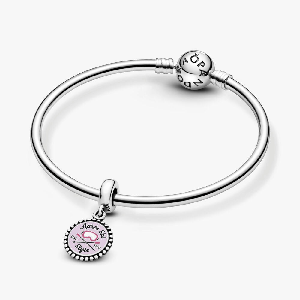 Apres Club Charm