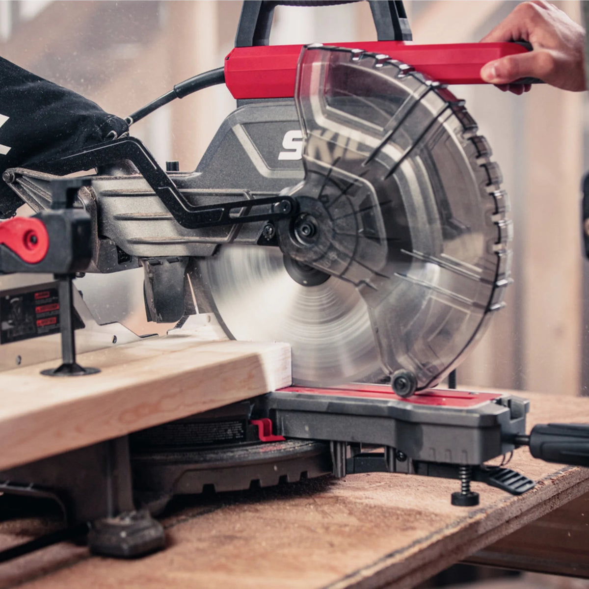 SKIL 15 Amp 10 in Corded Electric Dual Bevel Sliding Miter Saw