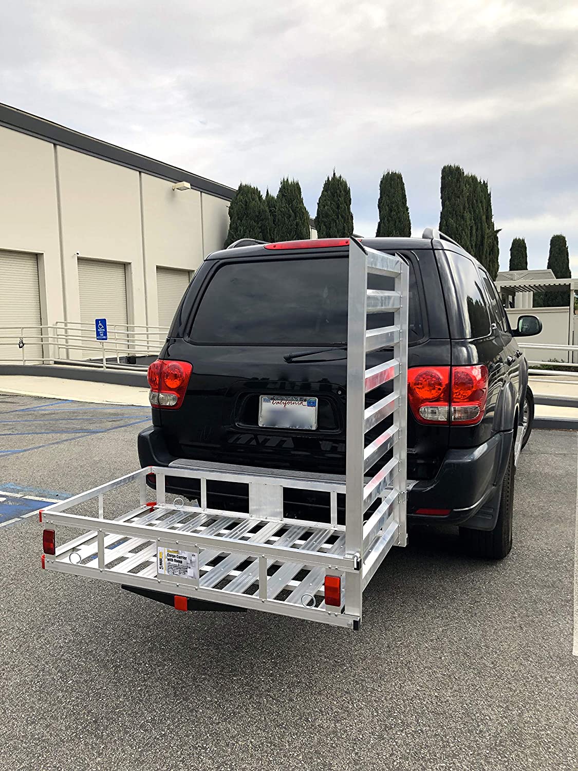 Aluminum Hitch Mount Cargo Carrier With 47-Inch Long Ramp, 1-Pack