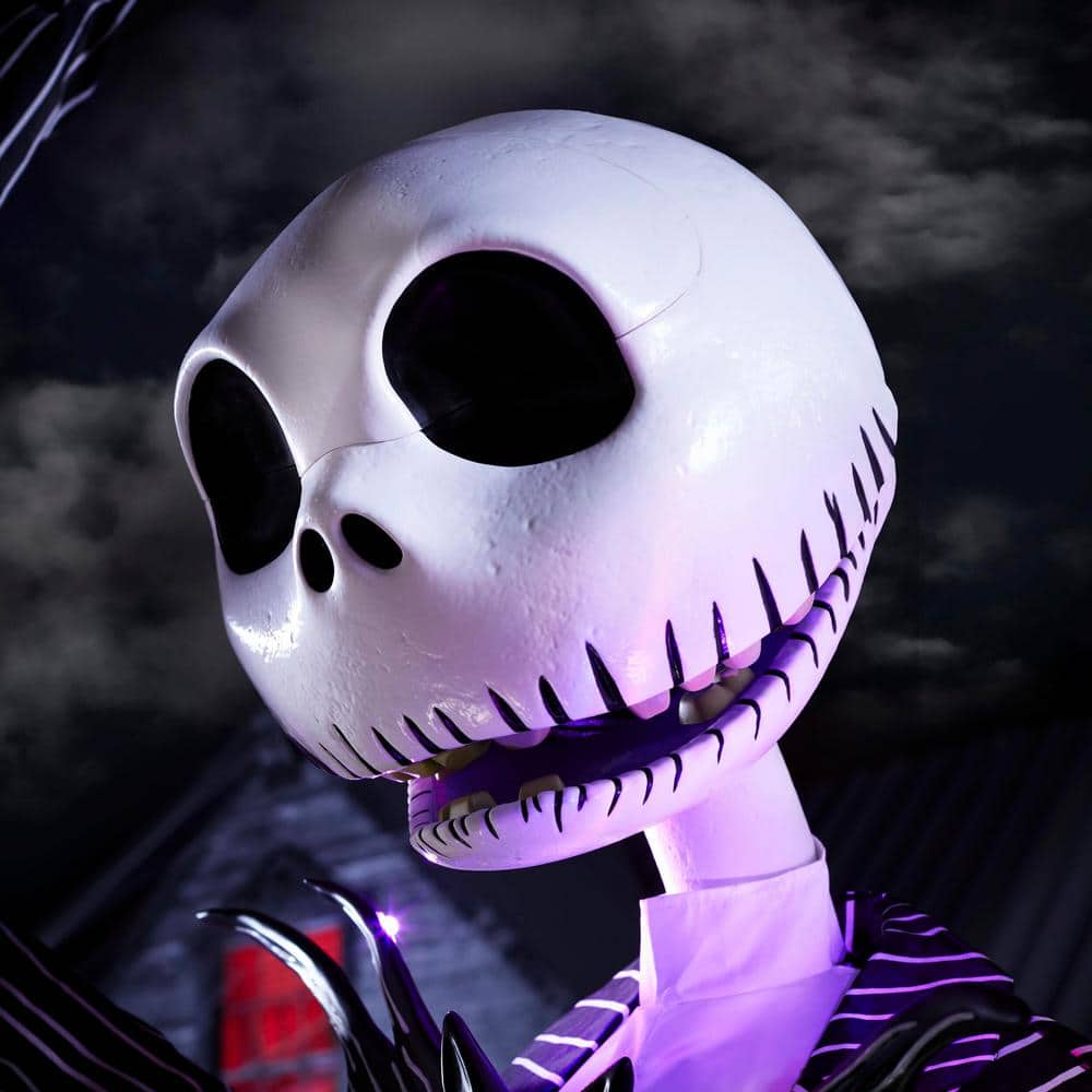 home-accents-13-ft-animated-led-jack-skellington-halloween-decoration-3149