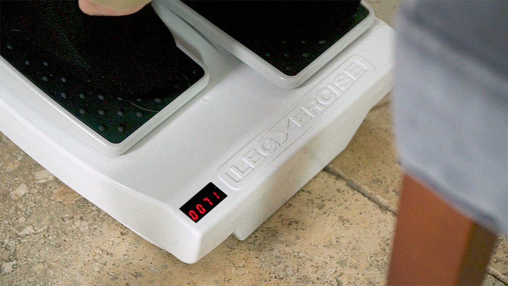 intellibrands-legxercise-pro-automatic-leg-mover-stimulates-circulation-reduces-swelling-passive-exercise-machine-6256