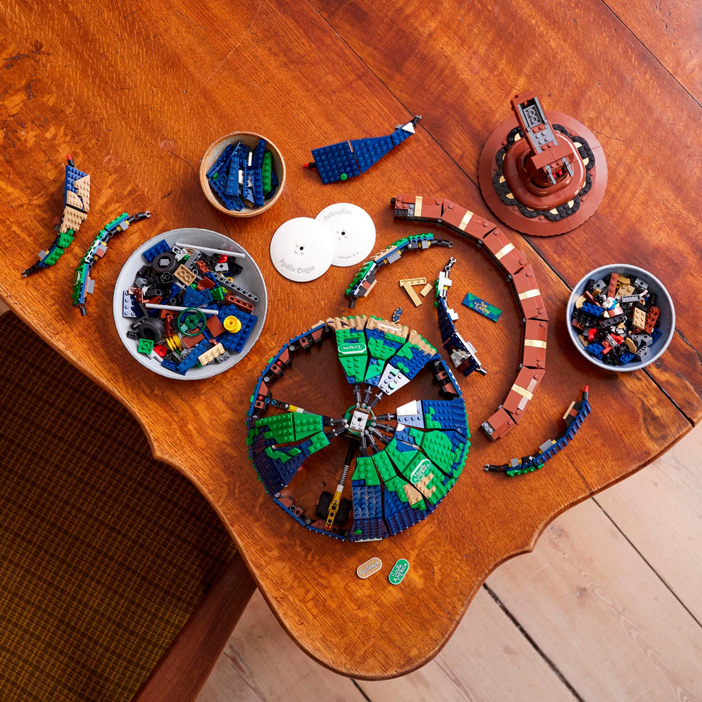 lego-ideas-the-globe-21332-toy-building-kit-2585-pieces-creative-educational-model-8293